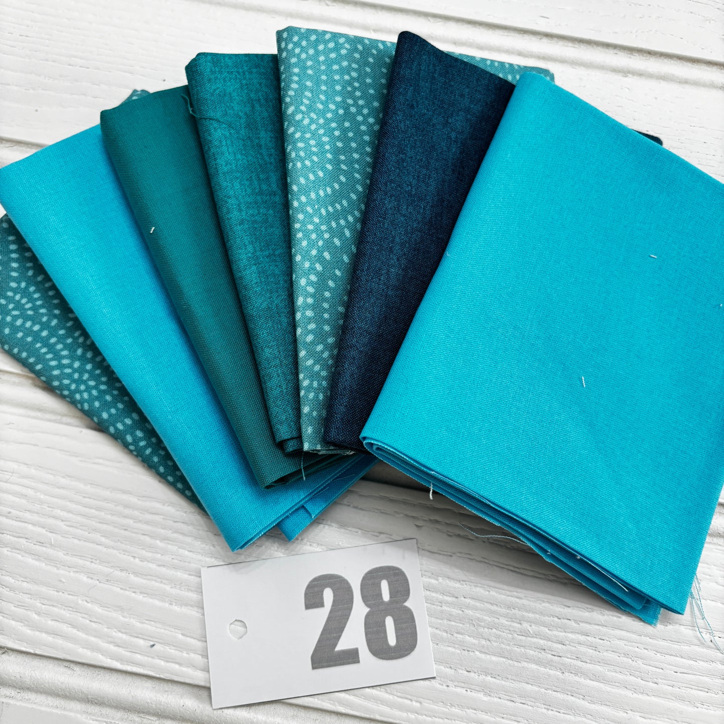 Teal / aqua blue solid and blender bundle 28
