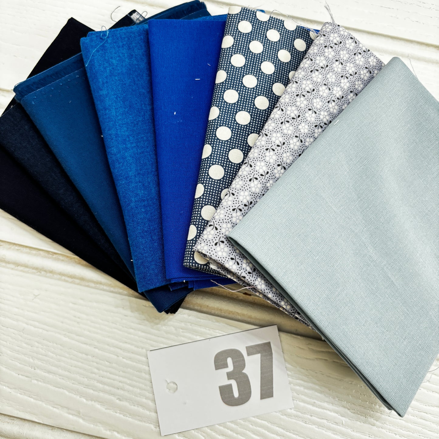 Blue solid and blender bundle 37