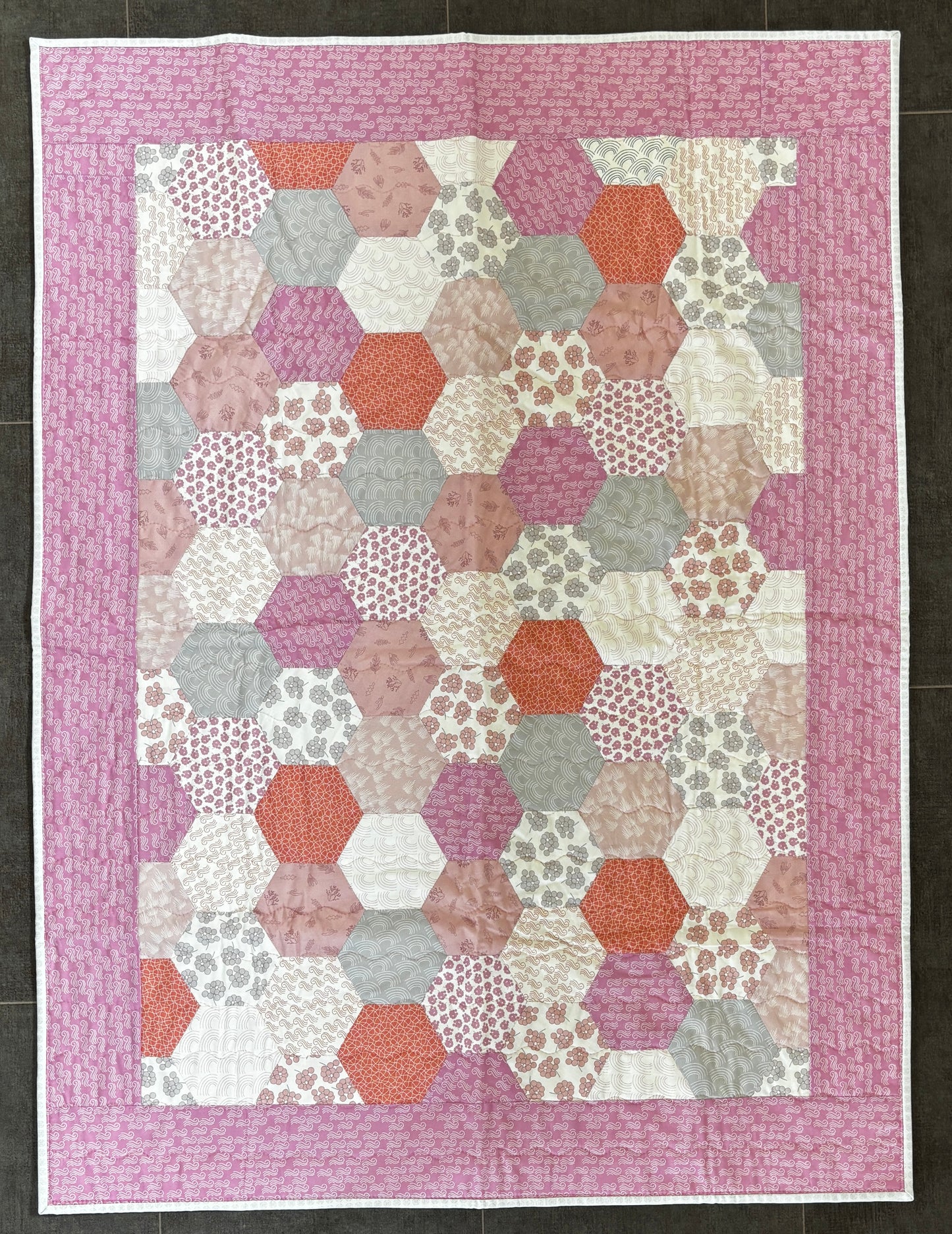 The pink hexagons baby quilt - 36" x 46"