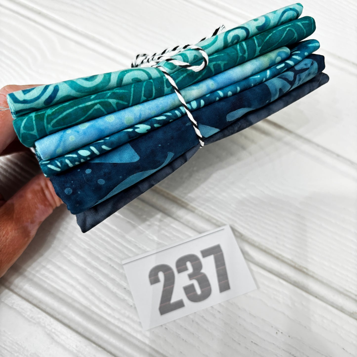 Batiks Bundle 237