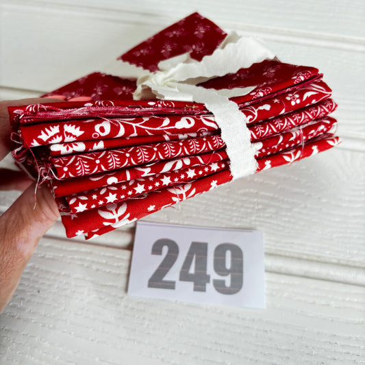 Buon Natale by Fig Tree Fabrics for Moda Bundle 249