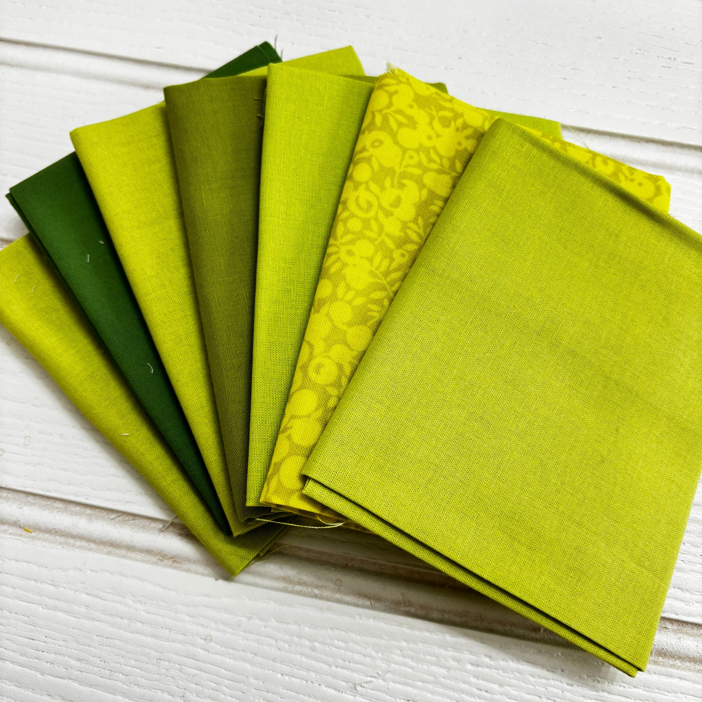 Lime green solid and blender bundle 18