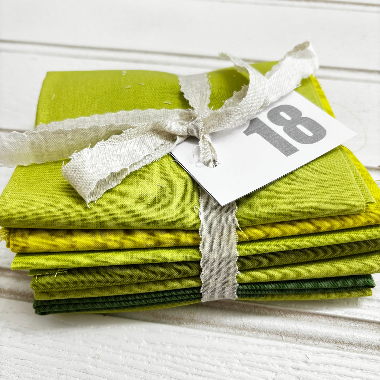 Lime green solid and blender bundle 18