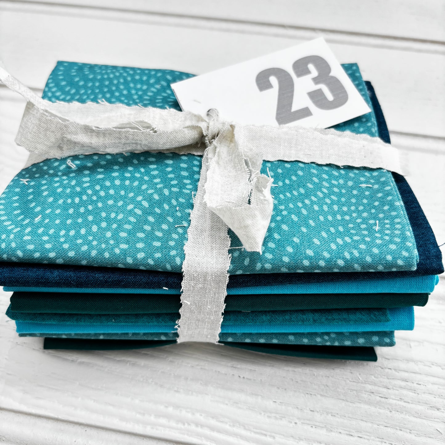 Teal / aqua blue solid and blender bundle 23