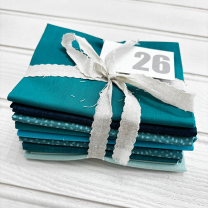 Teal / aqua blue solid and blender bundle 26