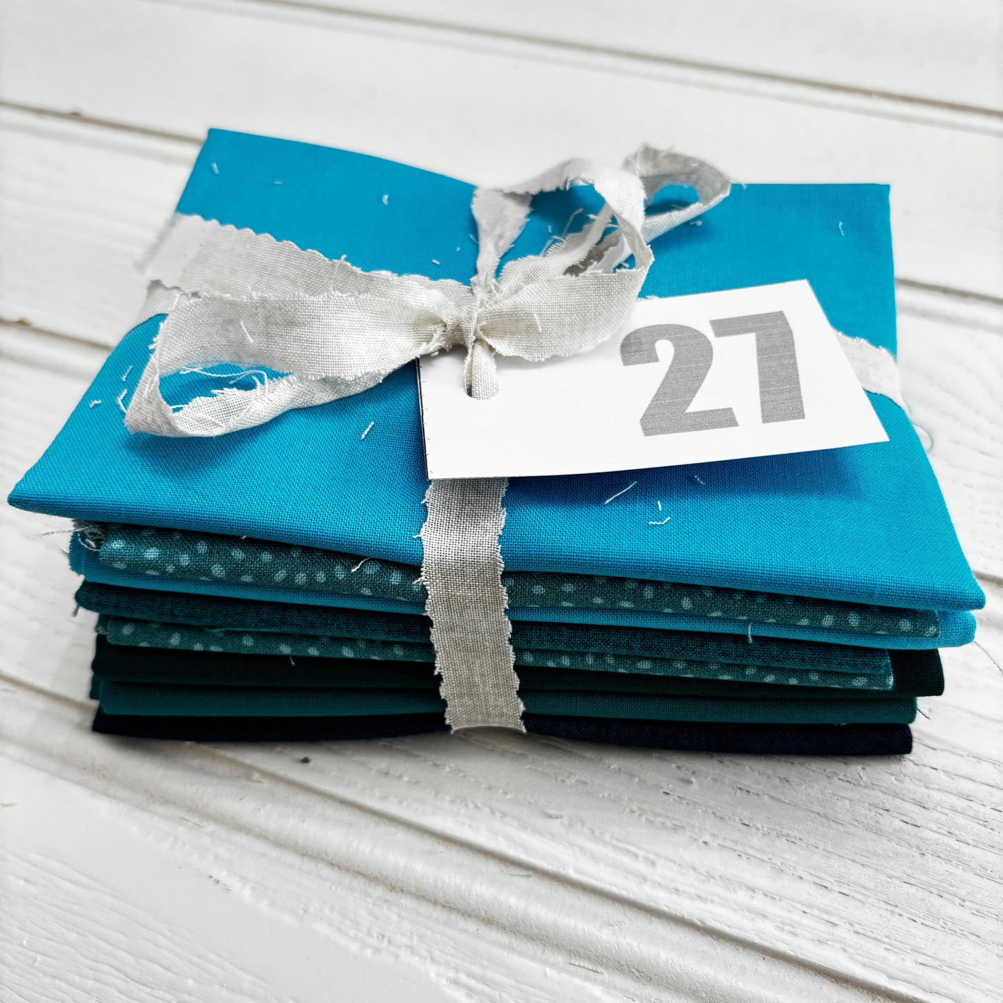 Teal / aqua blue solid and blender bundle 27