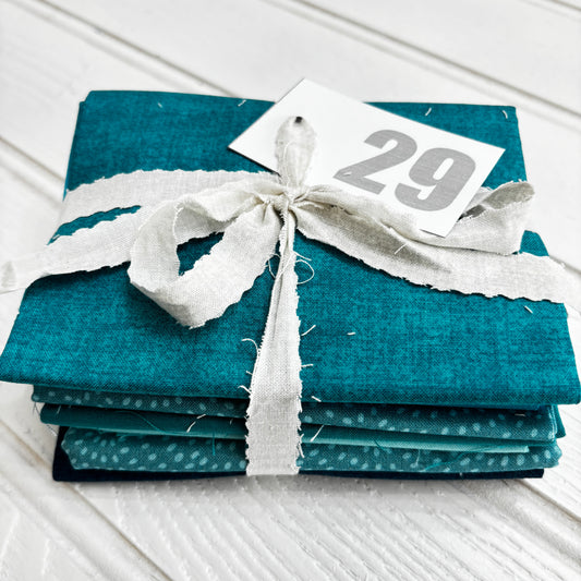 Teal / aqua blue solid and blender bundle 29