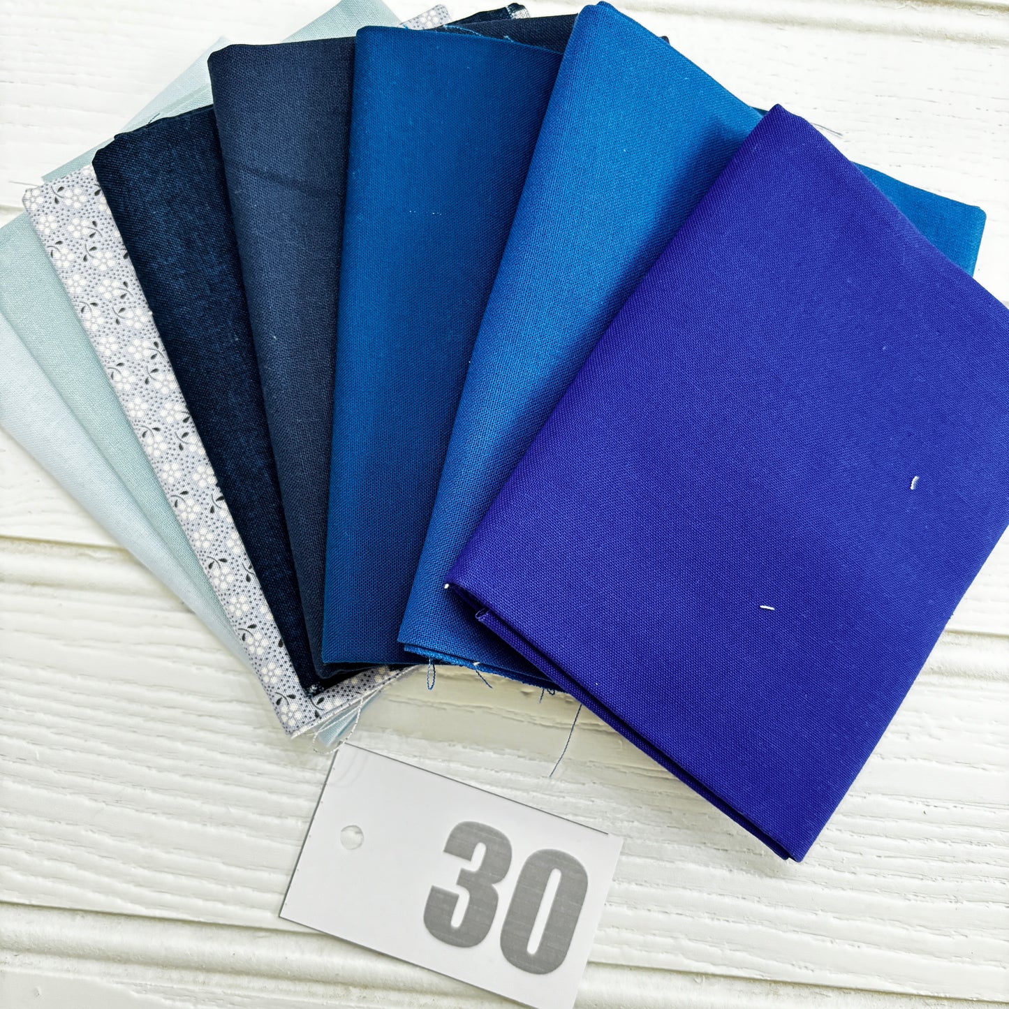 Blue solid and blender bundle 30