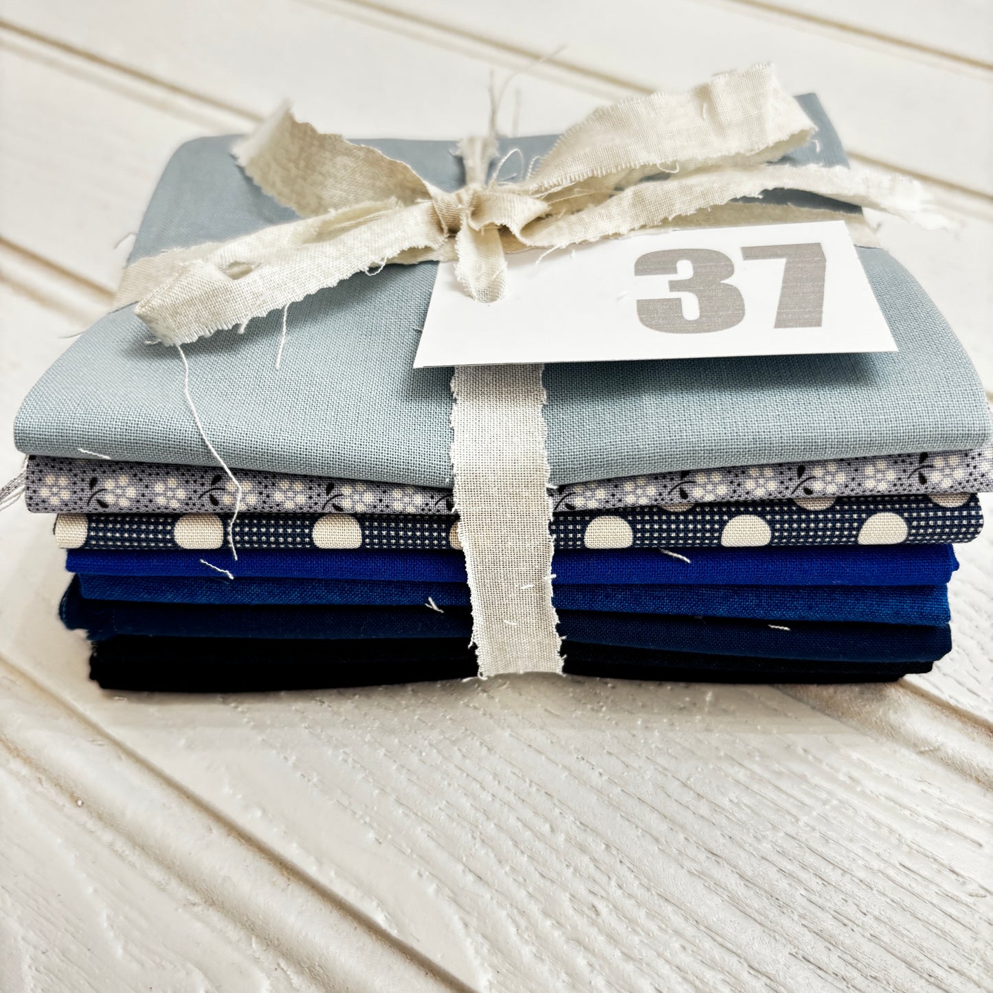 Blue solid and blender bundle 37