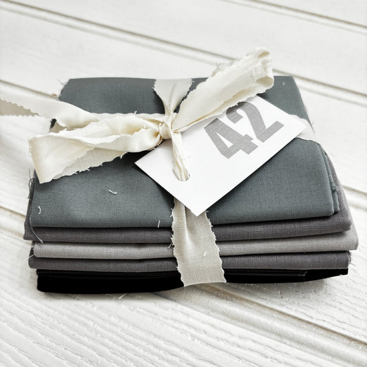 Grey solid and blender bundle 42