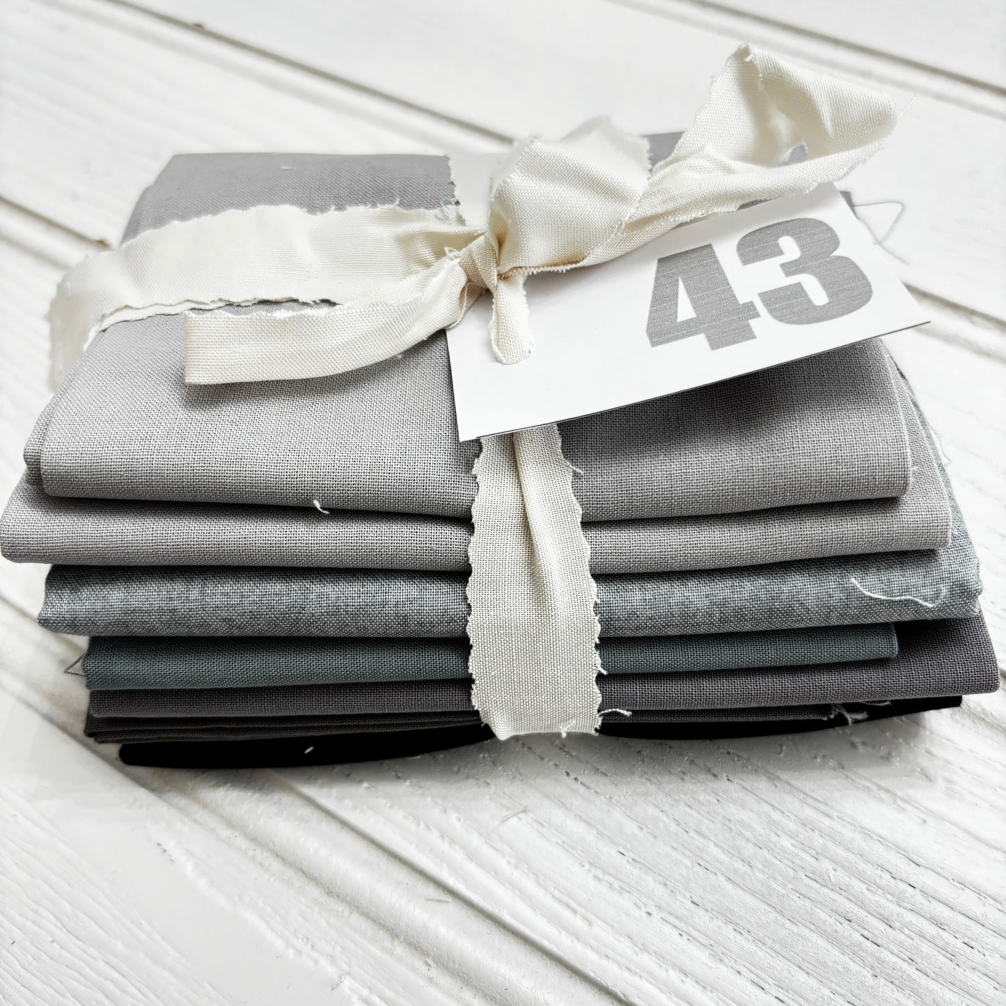 Grey solid and blender bundle 43