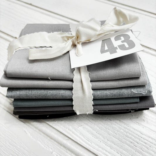 Grey solid and blender bundle 43