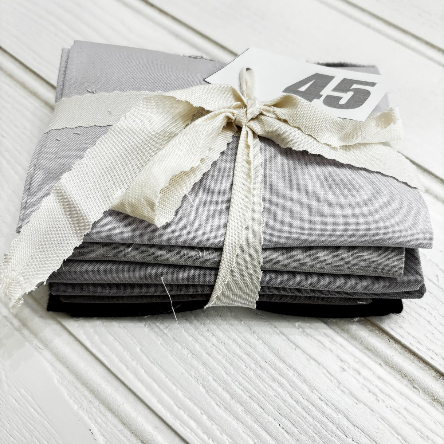 Grey solid and blender bundle 45