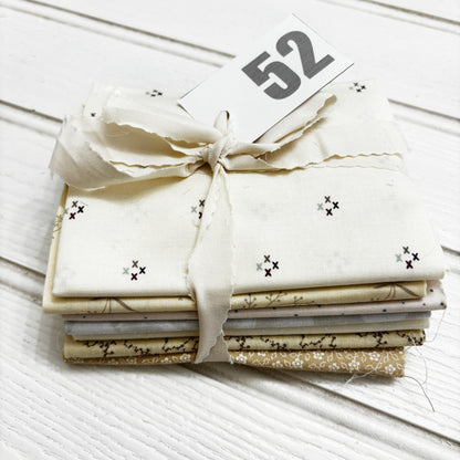 Cream / white solid and blender bundle 52