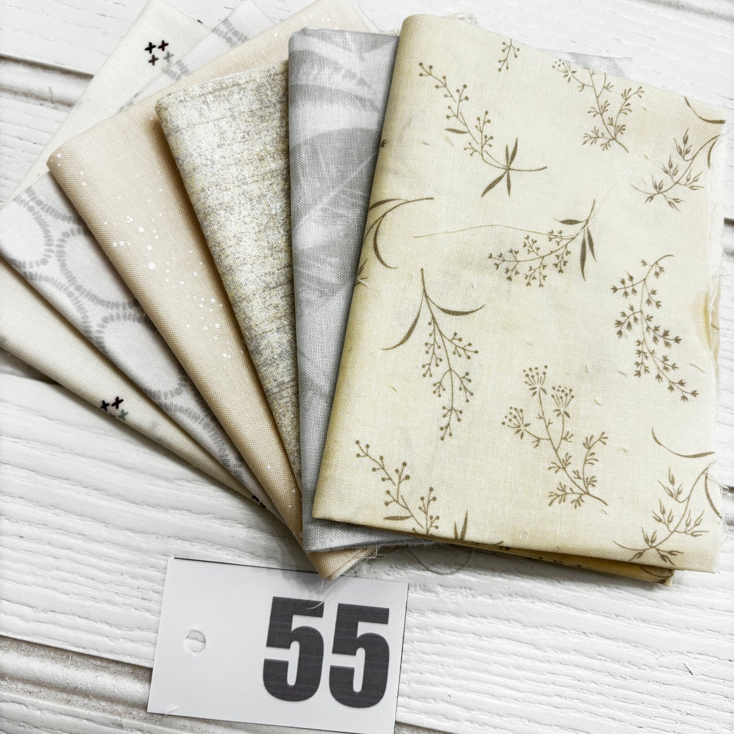 Cream / white solid and blender bundle 55