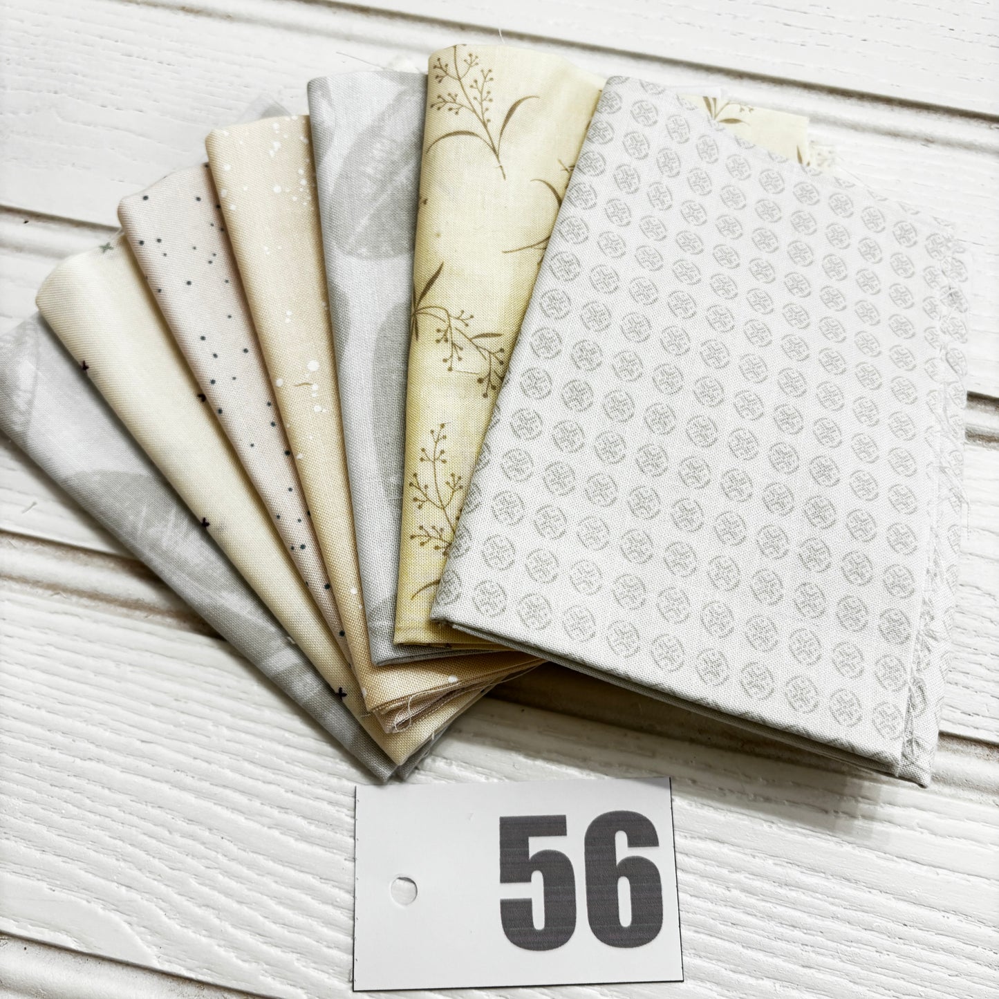 Cream / white solid and blender bundle 56