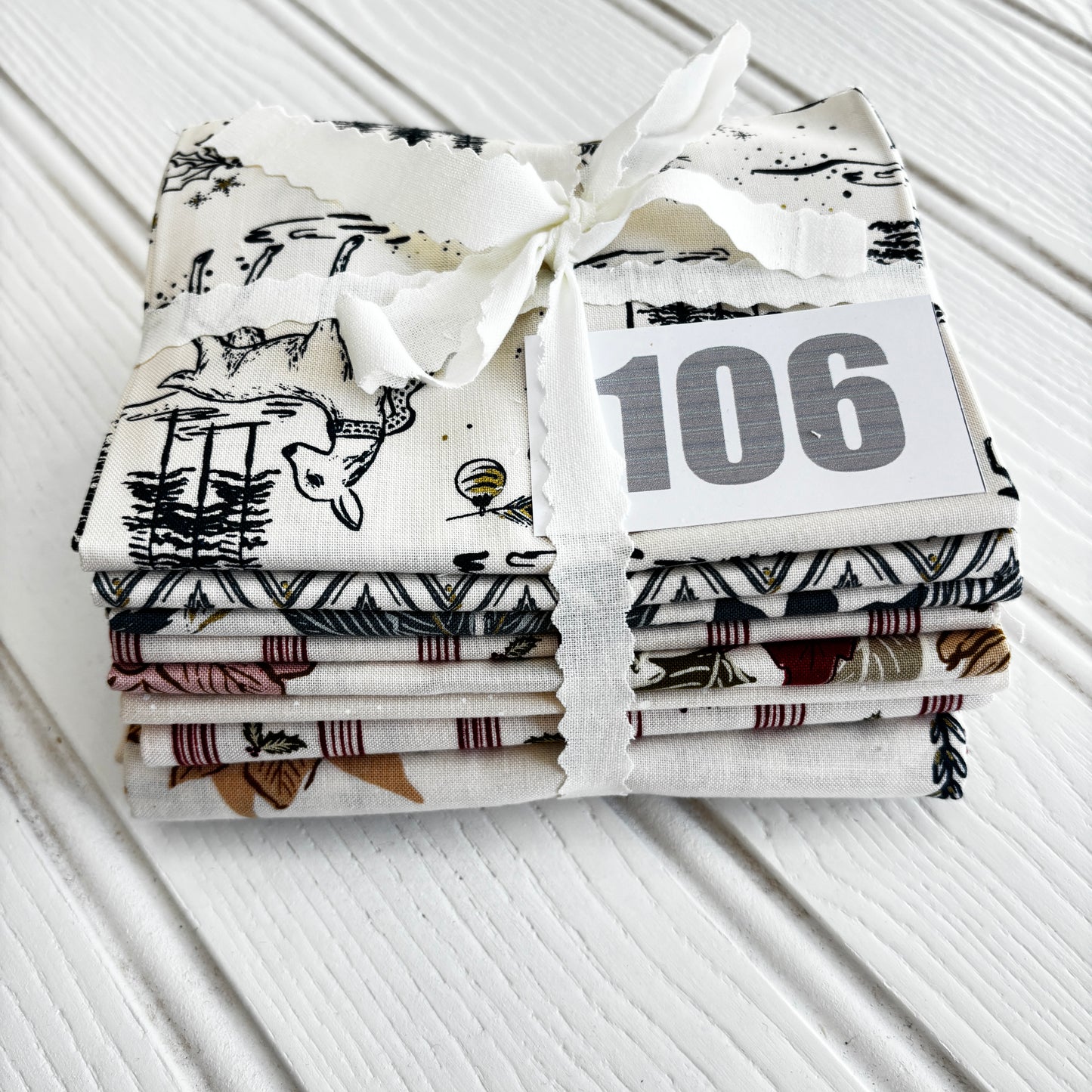 Moda Fancy That Old World Yuletide Print Bundle 106