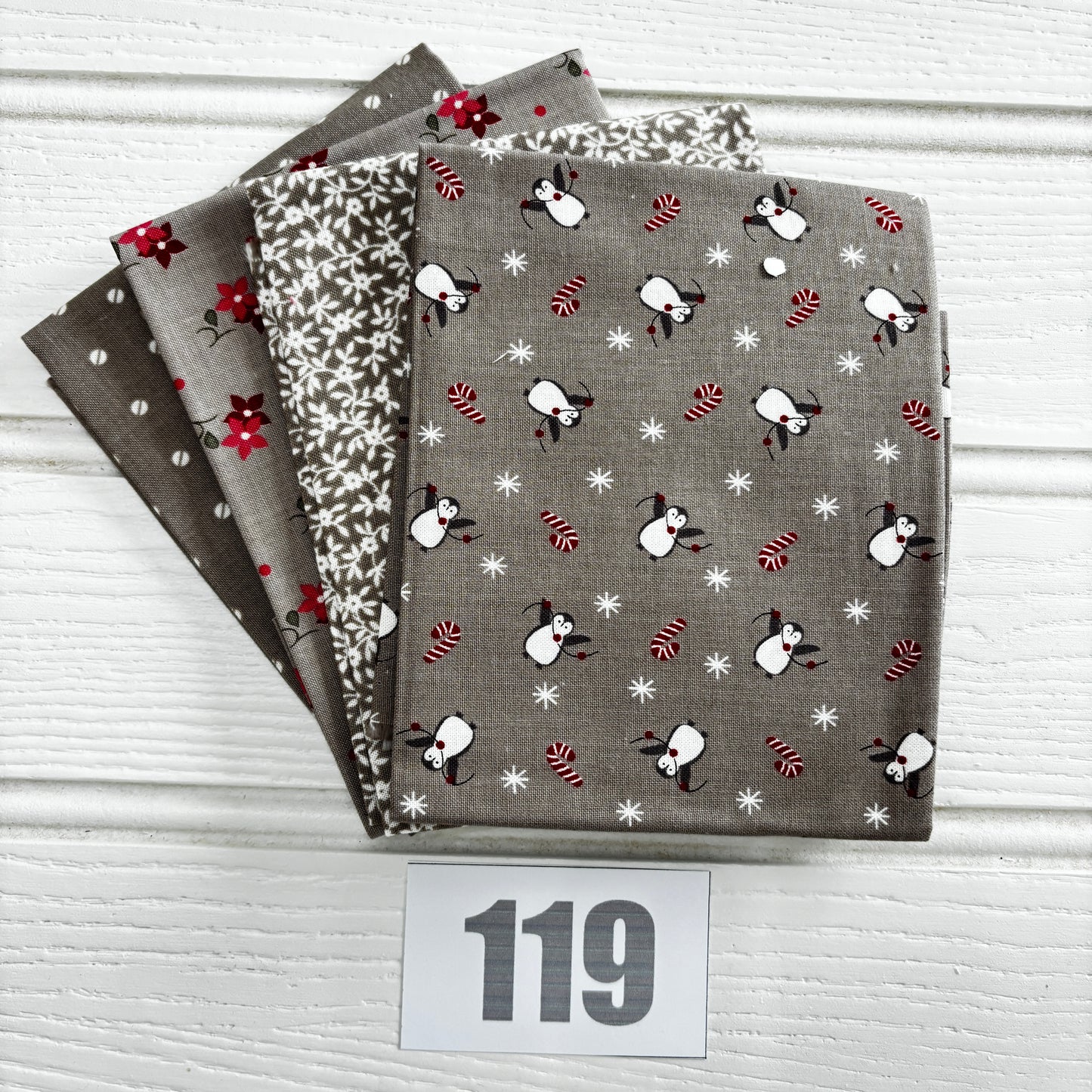 Moda A very sweet Chrisymas by Bunny Hill print bundle 119