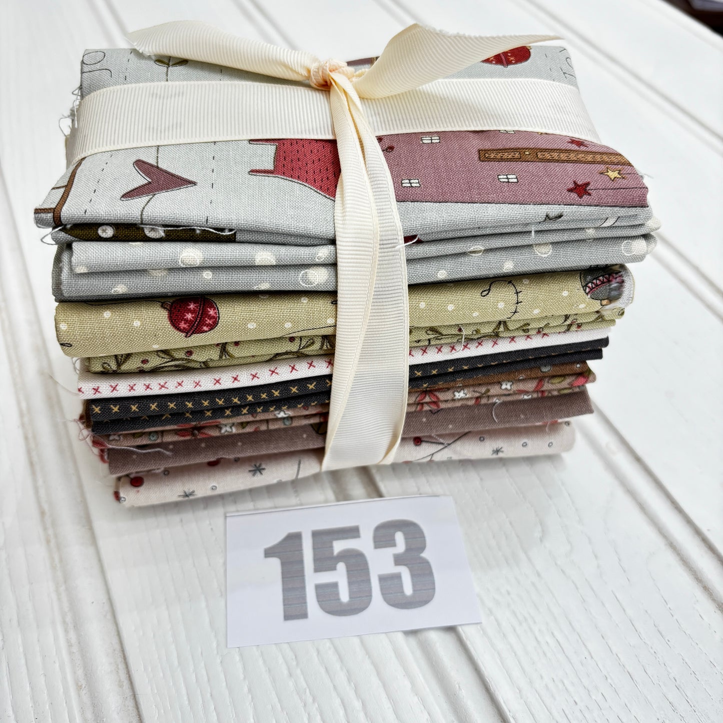 Annie Downs Down Tinsel Lane Bundle 153